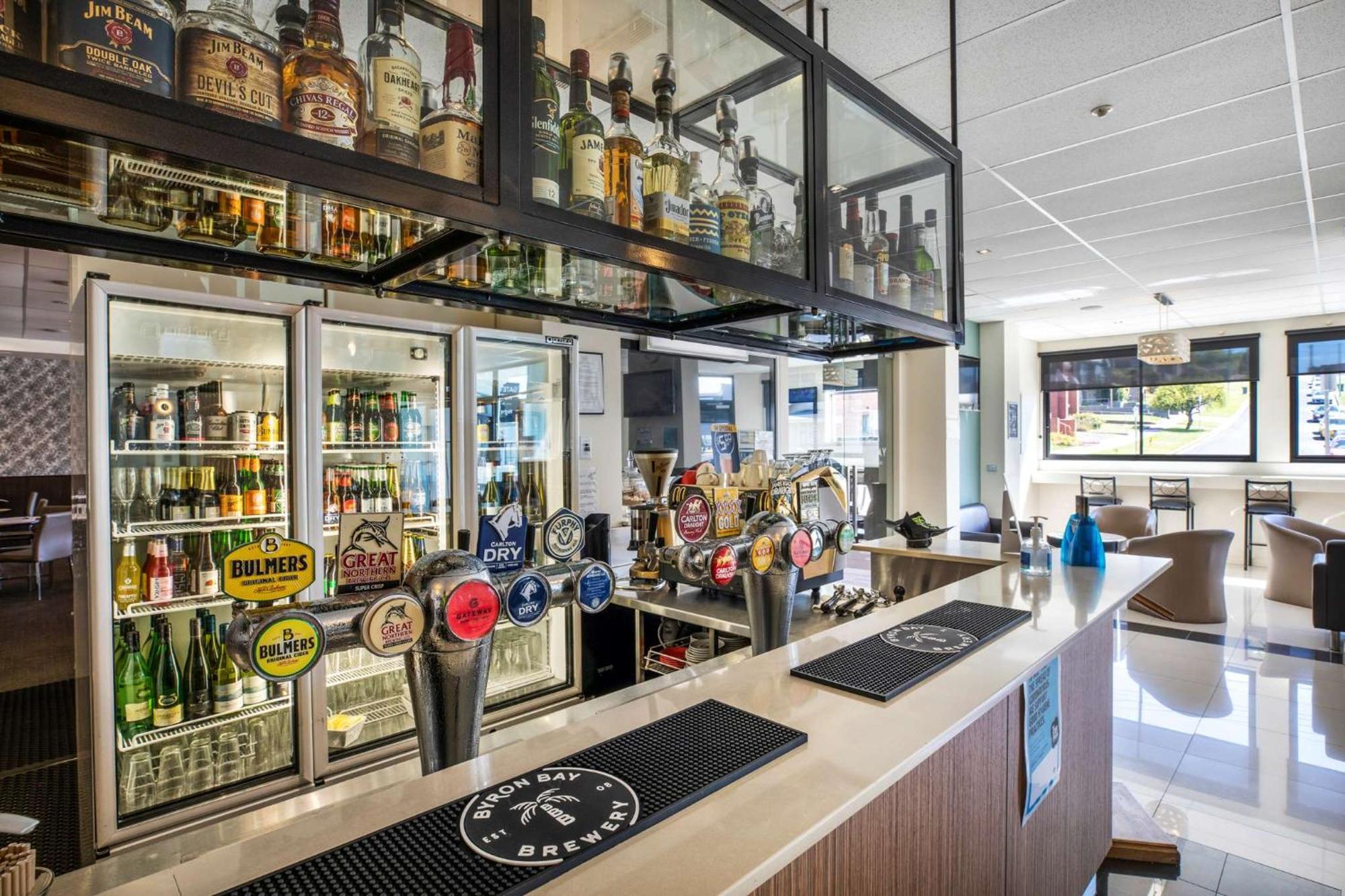 Gateway Hotel By Nightcap Plus Devonport Bagian luar foto